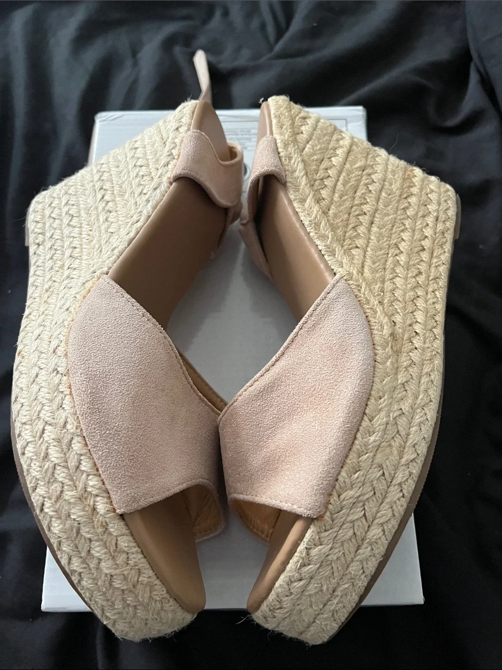 Women’s Espadrille Wedge Sandals in khaki